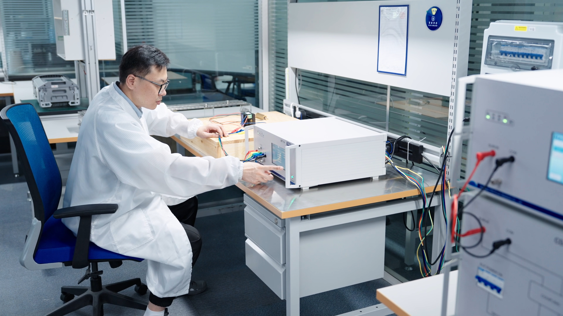 EMV-Pre-Testing für industrielle Elektronik – Fallstudie mit TPS Elektronik
